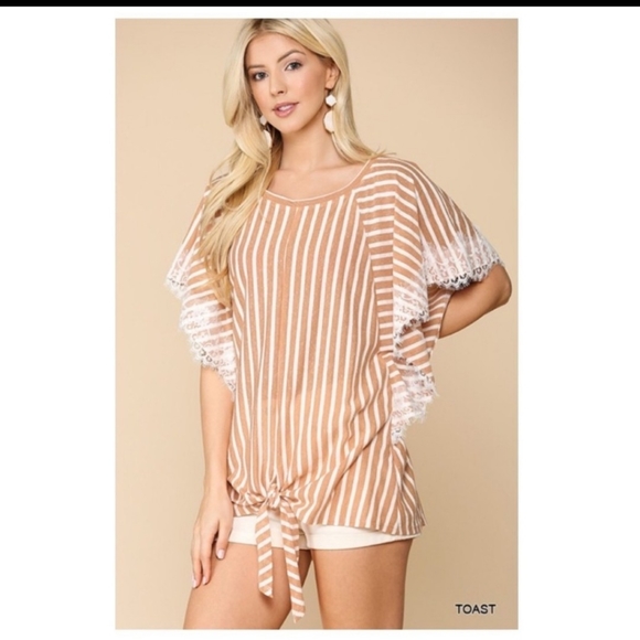 *STRIPED LACE ACCENT TOP - Picture 2 of 7